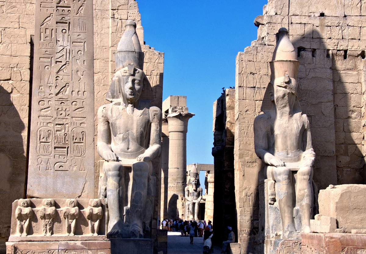 egipt templo de luxor ART 252: VIAJANDO: EL TIEMPO EN TU DESTINO EGIPTO