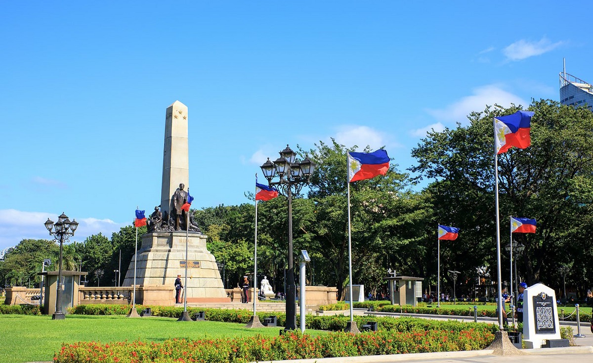filipinas parque rizal manila ART 290: VIAJANDO: EL TIEMPO EN TU DESTINO FILIPINAS